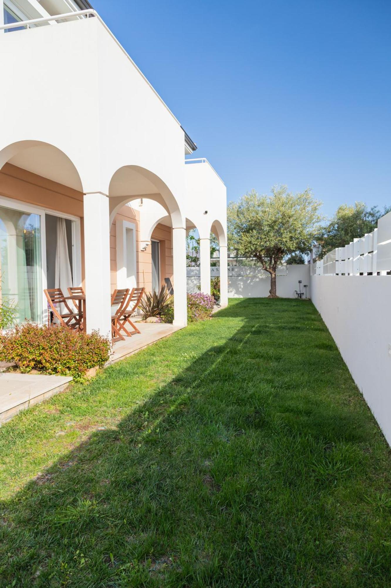 Residenza Del Barone Luxury House - Pula, Sardegna Lägenhet Exteriör bild