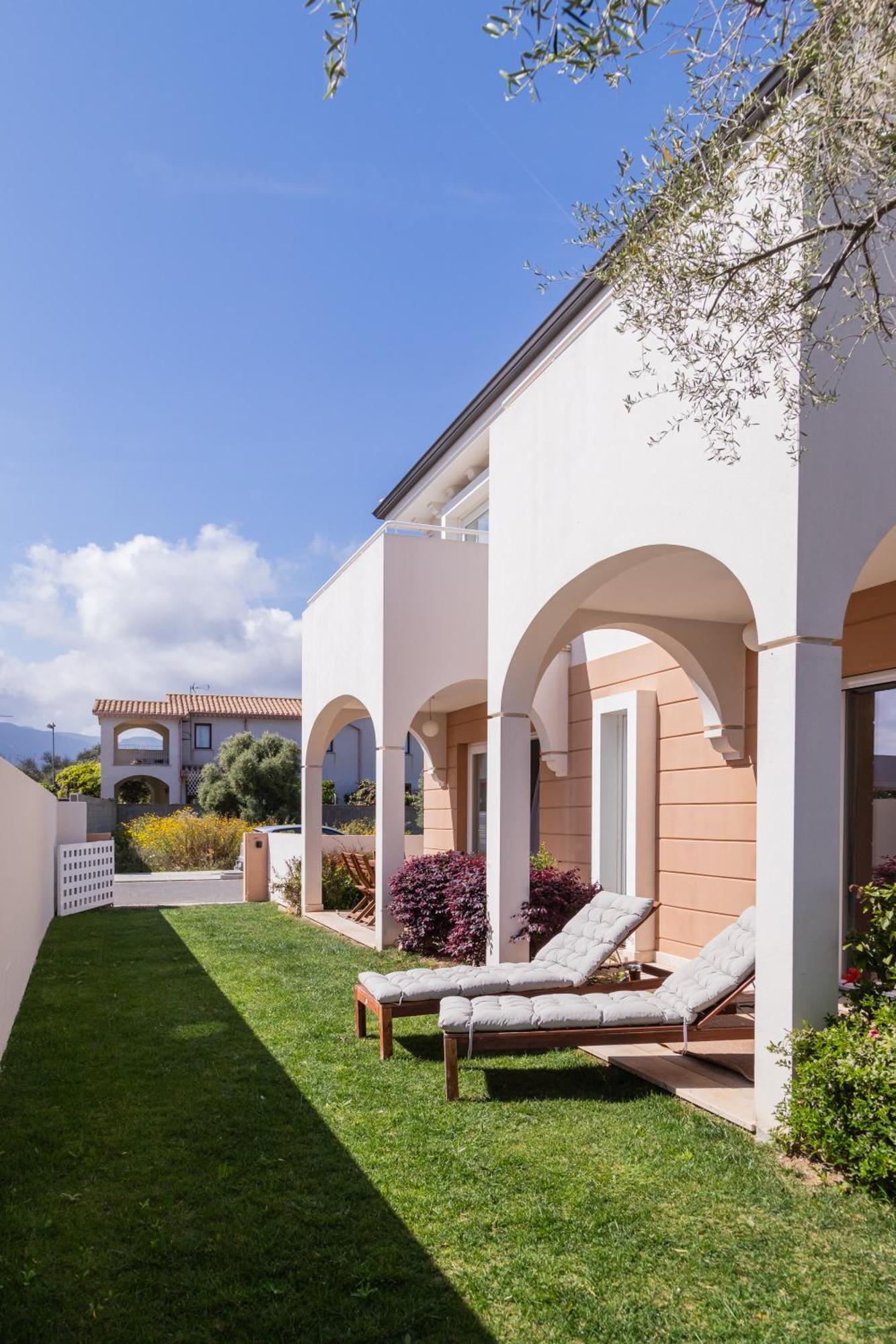 Residenza Del Barone Luxury House - Pula, Sardegna Lägenhet Exteriör bild